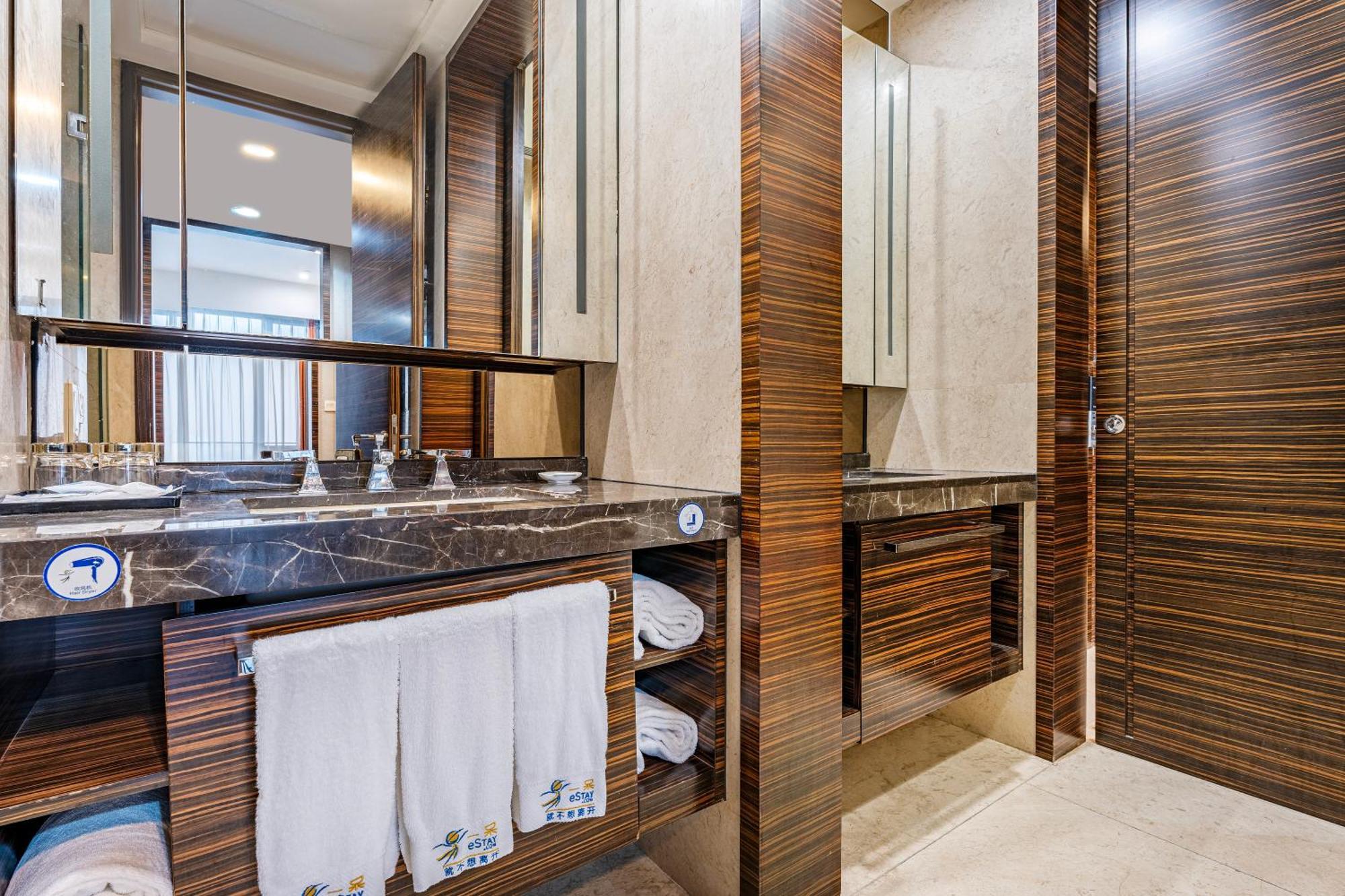 Estay Residence-Poly World Trade Center Guangzhou Eksteriør bilde